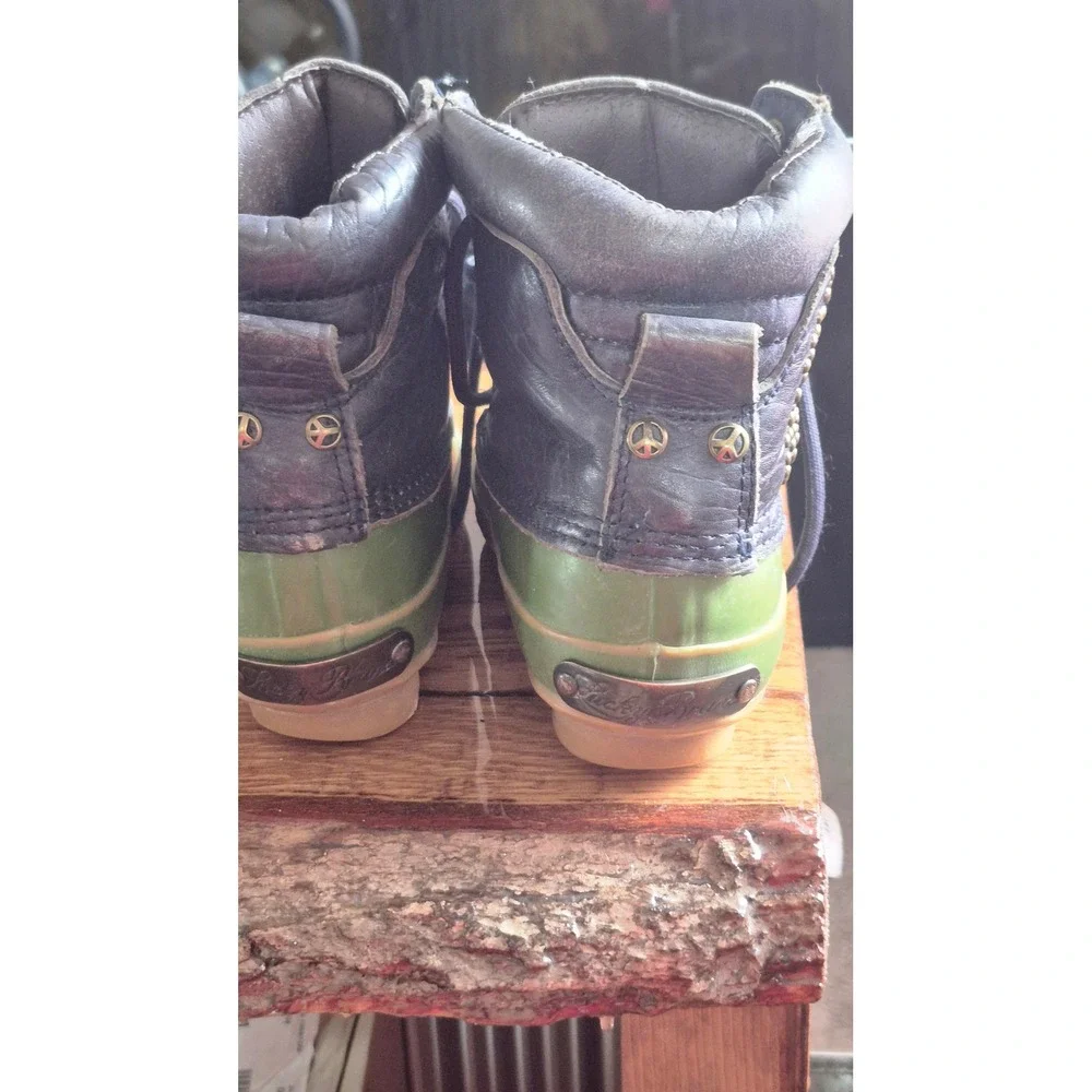Lucky Brand Duck Boots Women 6 6.5 Studded Peace Leather Boho Vintage‎ Inspired